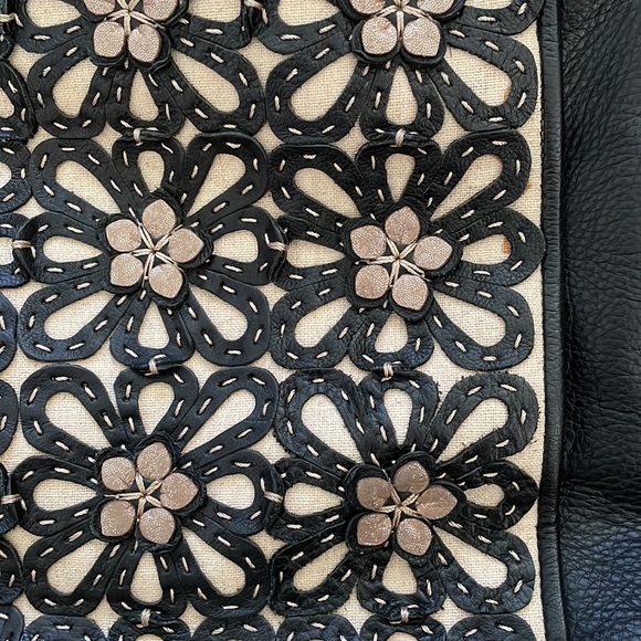 Brighton Gloria Tote - Picture 11 of 14